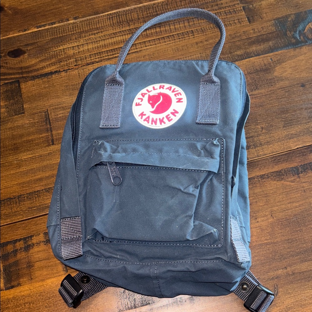 Fjallraven Mini Backpack - Picture 2 of 5